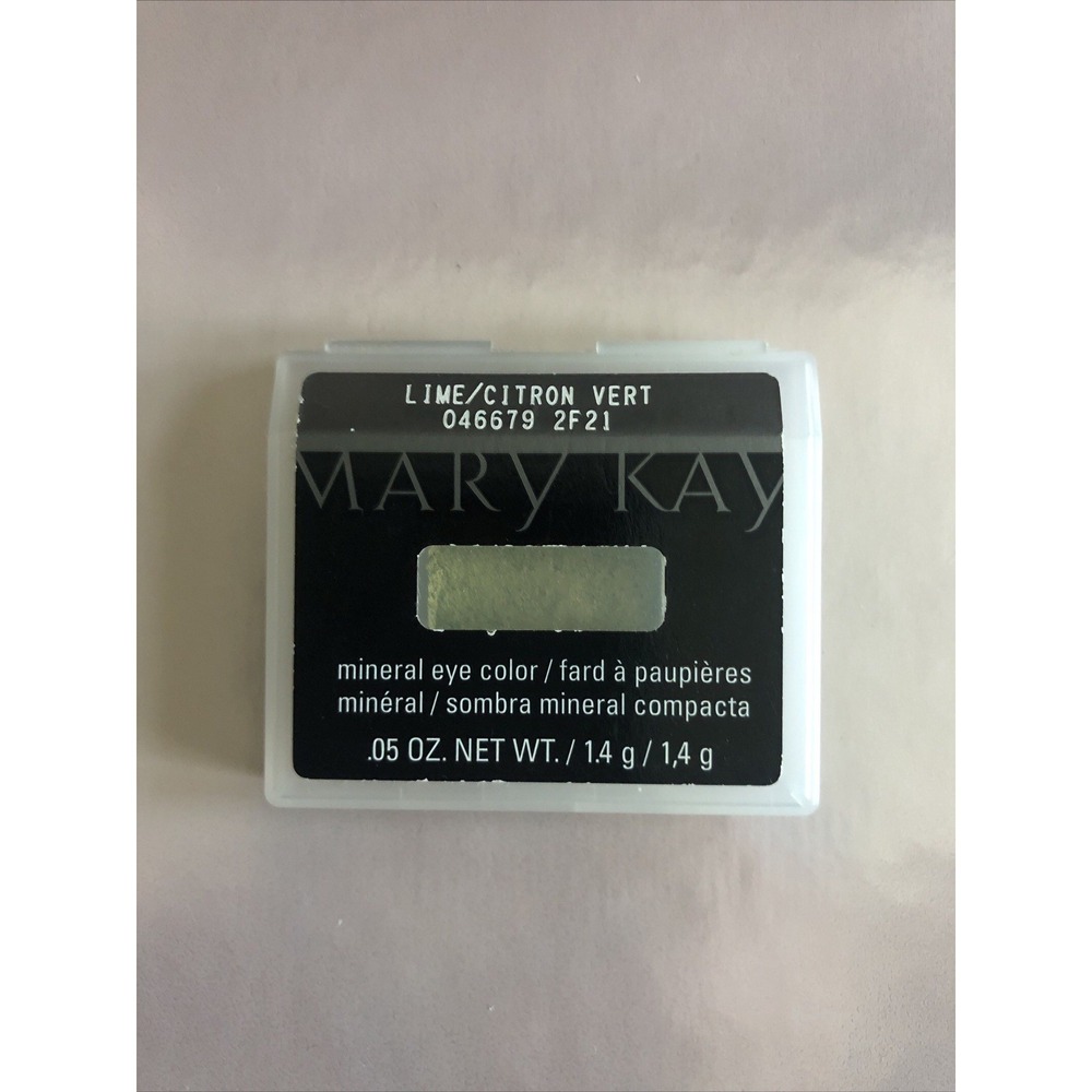 Mary Kay Mineral Eye Shadow .05 OZ. Lime Citron Vert 046679